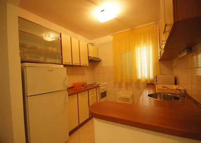 Holiday home Vinka 139-1